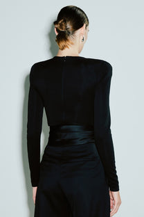 VICKTEERUT Long Sleeve Shoulder Padded Blouse เสื้อแขนยาว ไหล่ตั้ง