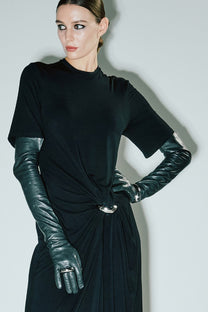 VICKTEERUT Short Sleeve Draped Gown เดรสยาว แขนสั้น จับเดรป