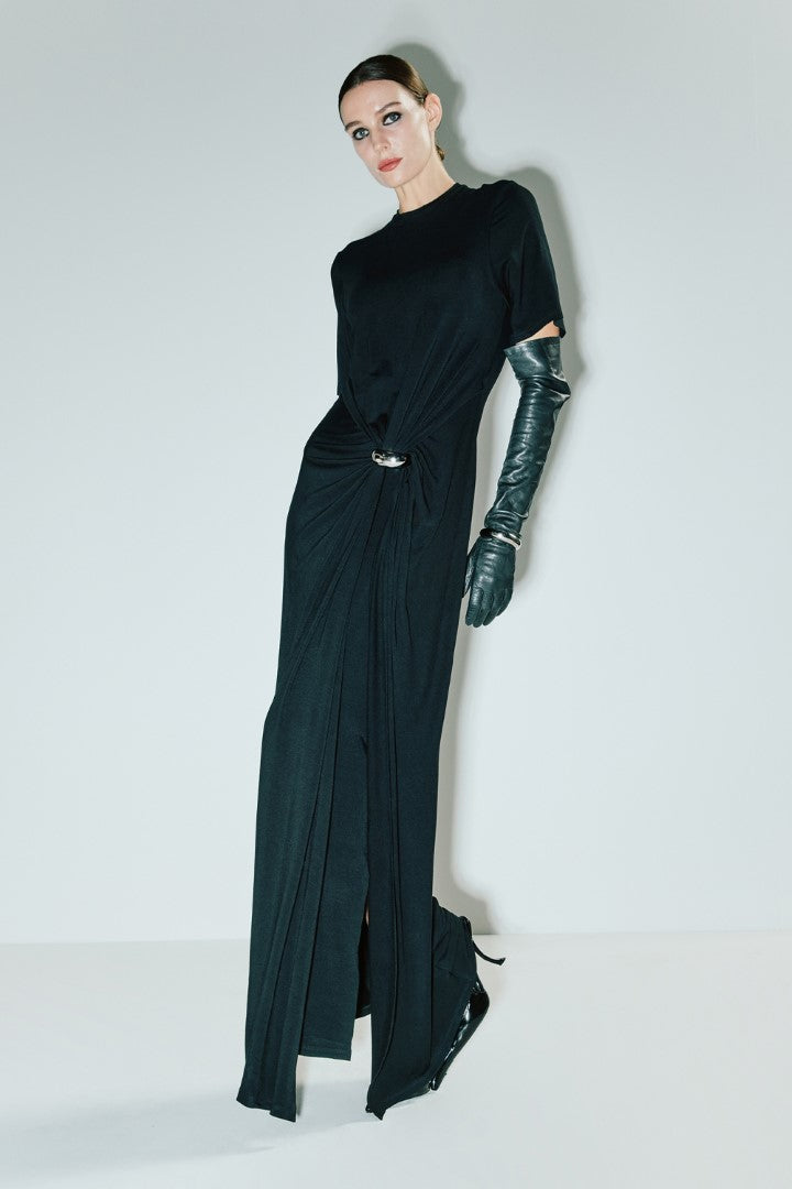 VICKTEERUT Short Sleeve Draped Gown เดรสยาว แขนสั้น จับเดรป