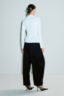VICKTEERUT Long Sleeve Notched Lapel Shirt เสื้อเชิ้ต แขนยาว ปกสูท