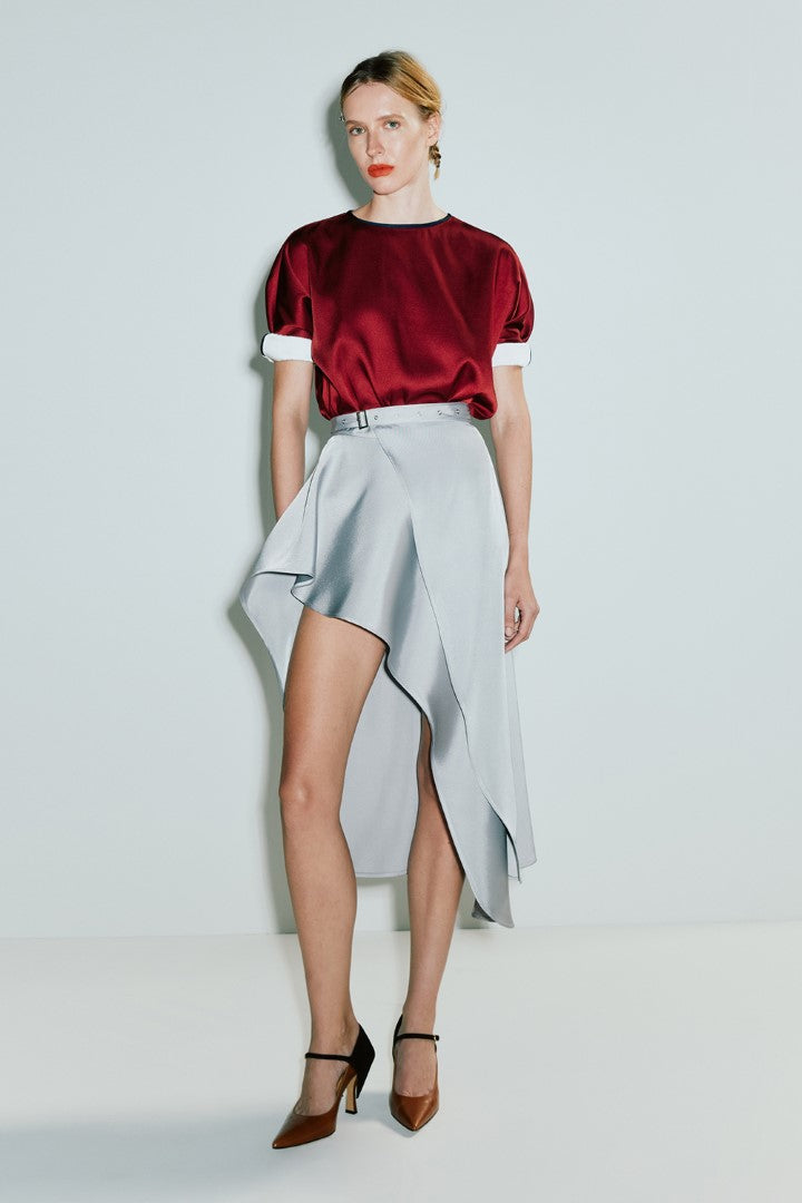 VICKTEERUT A-Line Wrap Asymmetrical Skirt กระโปรงทรงเอ ชายอสมมาตร
