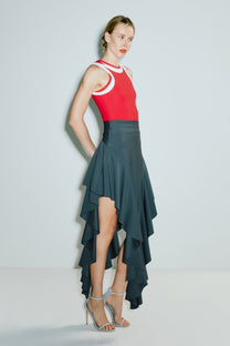 VICKTEERUT Asymmetric Frill Skirt กระโปรงตกแต่งระบาย ชายไม่เท่ากัน