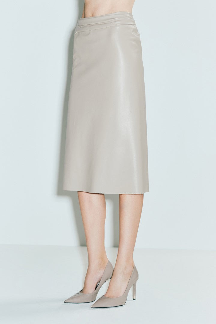 VICKTEERUT Drape Midi Skirt กระโปรงมิดิ จับเดรป