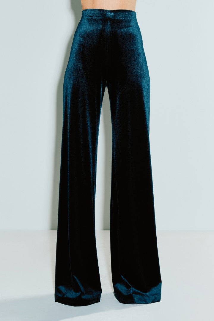 VICKTEERUT Wide Leg Velvet Trousers กางเกงขายาว ขาบาน ผ้ากำมะหยี่