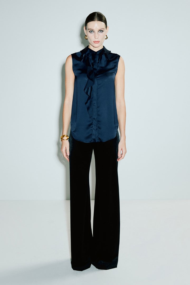 VICKTEERUT Wide Leg Velvet Trousers กางเกงขายาว ขาบาน ผ้ากำมะหยี่