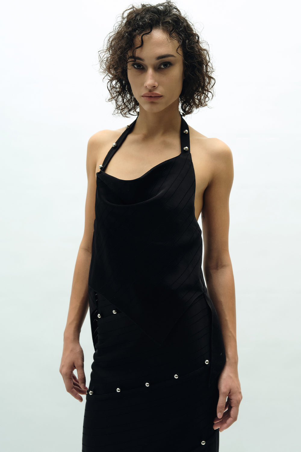 VICKTEERUT Stripe Jacquard Halter Blouse เสื้อคล้องคอ ผ้าลายทาง