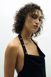 VICKTEERUT Stripe Jacquard Halter Blouse เสื้อคล้องคอ ผ้าลายทาง