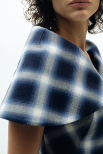 VICKTEERUT Cape Collar Plaid Blouse เสื้อปกเคป กระดุมหน้า