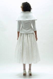 VICKTEERUT Cape Collar Blouse with Three Quarter Sleeve เสื้อปกเคป กระดุมหน้า แขนสามส่วน