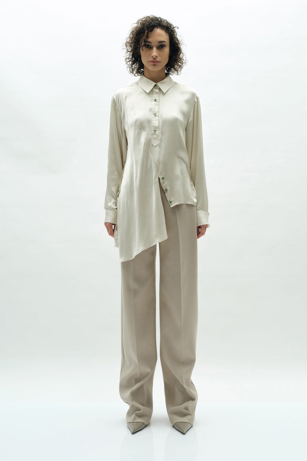 VICKTEERUT Long Sleeve Deconstructed Satin Shirt เสื้อเชิ้ต แขนยาว ดีคอนสตรัคชั่น