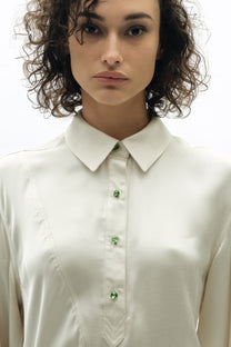VICKTEERUT Long Sleeve Deconstructed Satin Shirt เสื้อเชิ้ต แขนยาว ดีคอนสตรัคชั่น