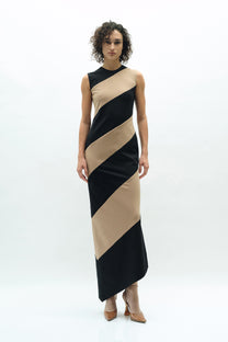 VICKTEERUT Sleeveless Colour Block Sheath Dress เดรสแขนกุด ทรงสอบ ตัดต่อลายผ้า