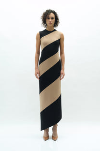 VICKTEERUT Sleeveless Colour Block Sheath Dress เดรสแขนกุด ทรงสอบ ตัดต่อลายผ้า