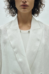 VICKTEERUT Loose Fit Blazer เสื้อเบลเซอร์ ทรงหลวม