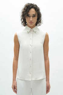 VICKTEERUT Sleeveless Shirt with Crystal Buttons เสื้อเชิ้ต แขนกุด ตกแต่งกระดุมคริสตัล