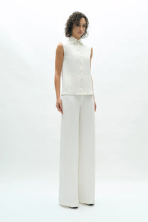 VICKTEERUT Sleeveless Shirt with Crystal Buttons เสื้อเชิ้ต แขนกุด ตกแต่งกระดุมคริสตัล