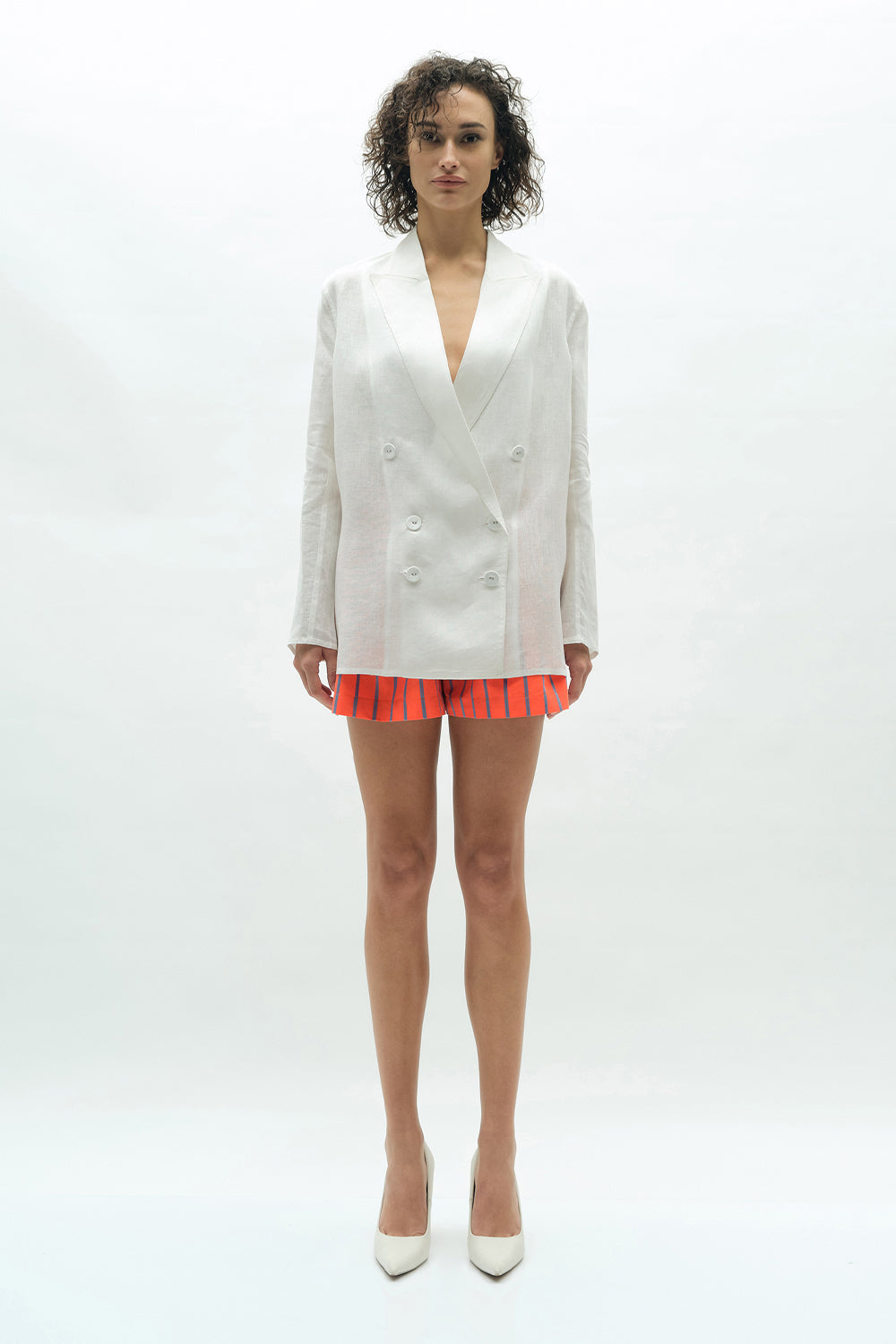 VICKTEERUT Stripe Pleated Shorts กางเกงขาสั้น ลายทาง