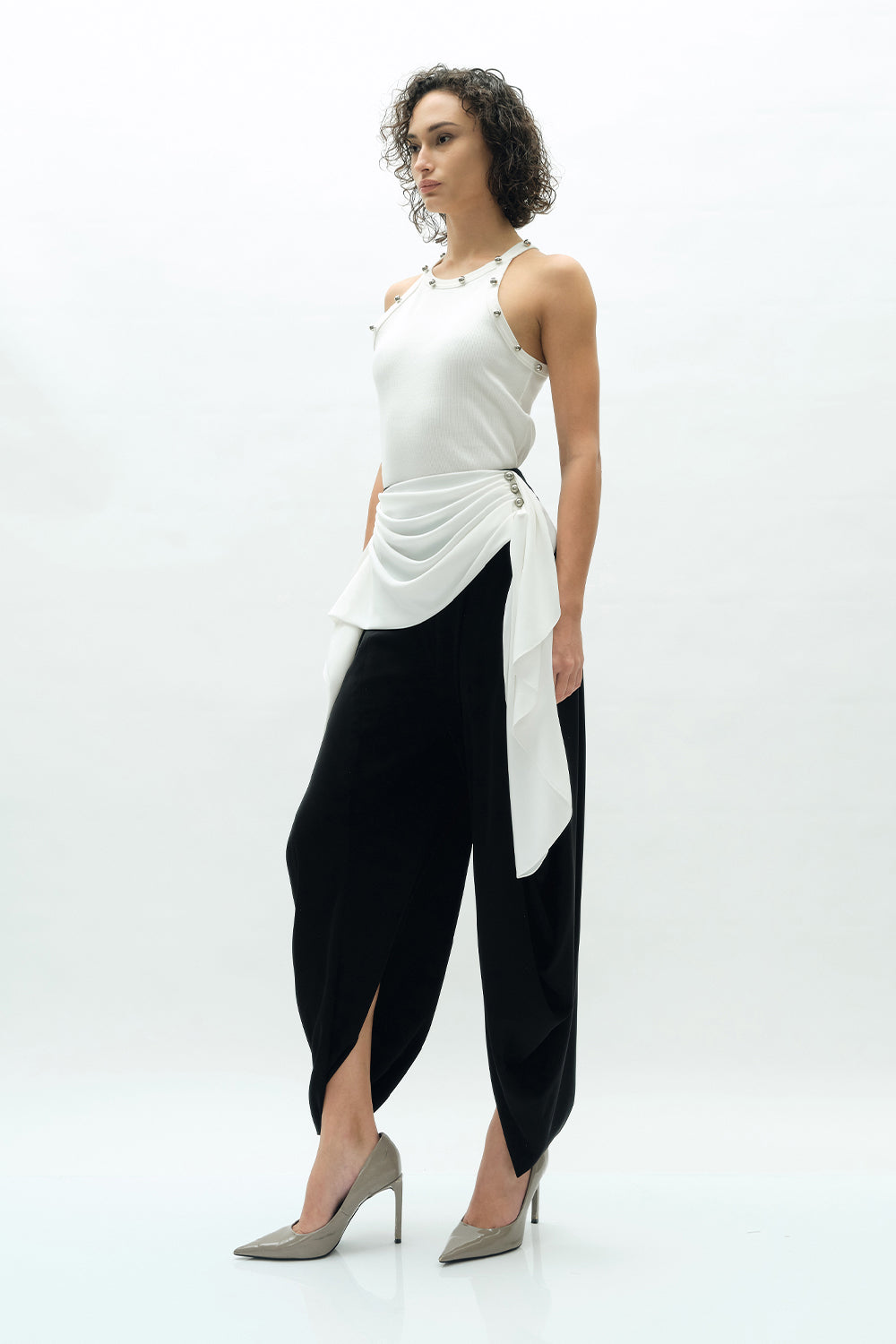 VICKTEERUT Drapery Harem Trousers กางเกงทรงฮาเร็ม จับเดรป