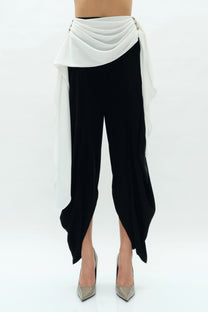 VICKTEERUT Drapery Harem Trousers กางเกงทรงฮาเร็ม จับเดรป