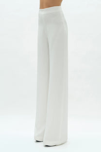 VICKTEERUT Wide Leg Silk Crepe Trousers กางเกงขาบาน ผ้าเครปไหม