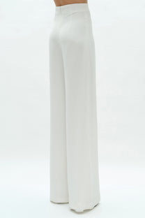 VICKTEERUT Wide Leg Silk Crepe Trousers กางเกงขาบาน ผ้าเครปไหม