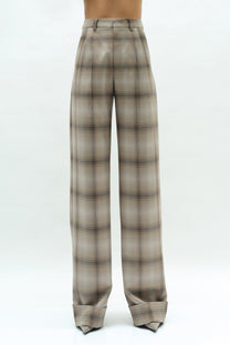 VICKTEERUT Front Pleat Plaid Trousers กางเกงขาตรง จีบหน้า ผ้าลายตาราง