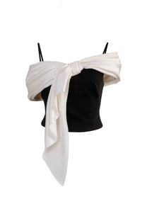 VICKTEERUT Off Shoulder Blouse with Contrast Drape Detail เสื้อเปิดไหล่ ตกแต่งเดรป