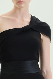 VICKTEERUT One Shoulder Drpae Blouse เสื้อไหล่เดียว ตกแต่งเดรป