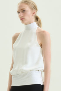 VICKTEERUT Halter Neck Blouse with Tuck Pleat Detail เสื้อคล้องคอ คอปีน ตีเกล็ด