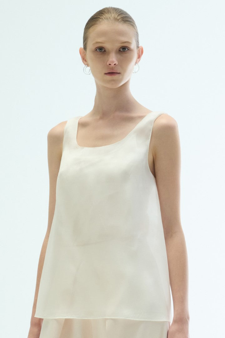 VICKTEERUT Silk Organza Tank Top เสื้อกล้าม ผ้าไหมออร์แกนซา