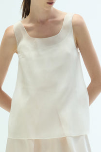VICKTEERUT Silk Organza Tank Top เสื้อกล้าม ผ้าไหมออร์แกนซา