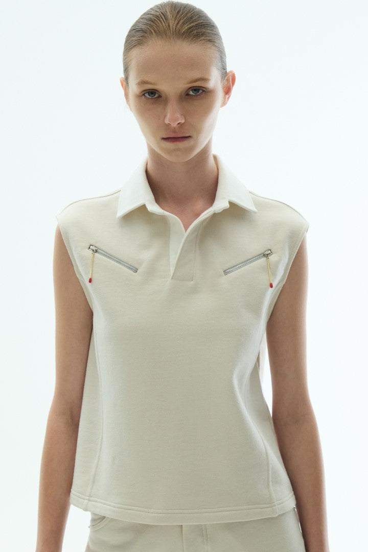 VICKTEERUT Sleeveless Collar Blouse with Zip Detail  เสื้อแขนกุด คอปก ตกแต่งซิป