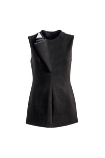 VICKTEERUT Sleeveless Blouse with Sculptural  Fabric Roll เสื้อแขนกุด ตกแต่งผ้าม้วน