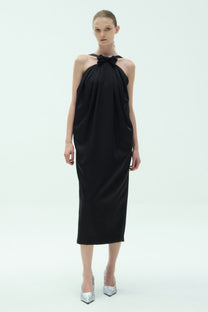VICKTEERUT Halter Neck Cocoon Dress with Bow Detail เดรสคล้องคอ เดรสมิดิ ตกแต่งโบว์