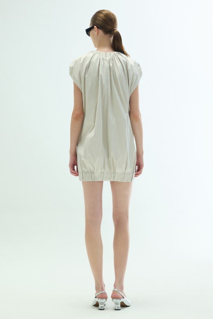 VICKTEERUT Cap Sleeve Mini Dress with Drape Detail เดรสสั้น แขนเต่อ ตกแต่งเดรป