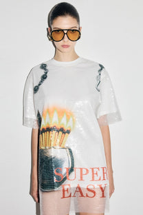 VICKTEERUT Oversized Short-Sleeve Sequinned Blouse เสื้อแขนสั้น ทรงโอเวอร์ไซส์ ปักเลื่อม พิมพ์ลาย