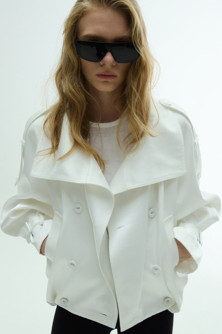 VICKTEERUT Oversized Open-Collar Double-Breasted Jacket เสื้อแจ๊คเก็ต คอแบะ กระดุมสองแถว