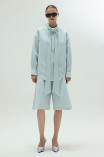 VICKTEERUT Oversized Long Sleeve Blouse with Bow Detail เสื้อแขนยาว ทรงโอเวอร์ไซส์ ตกแต่งโบว์