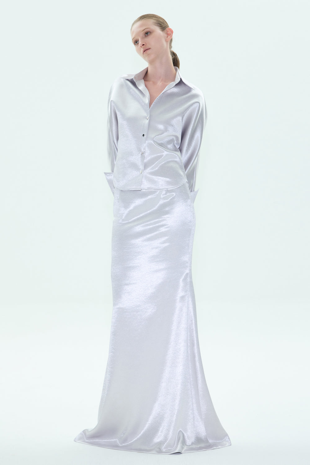 VICKTEERUT Batwing Sleeve Shirt เสื้อเชิ้ต แขนยาว แขนค้างคาว