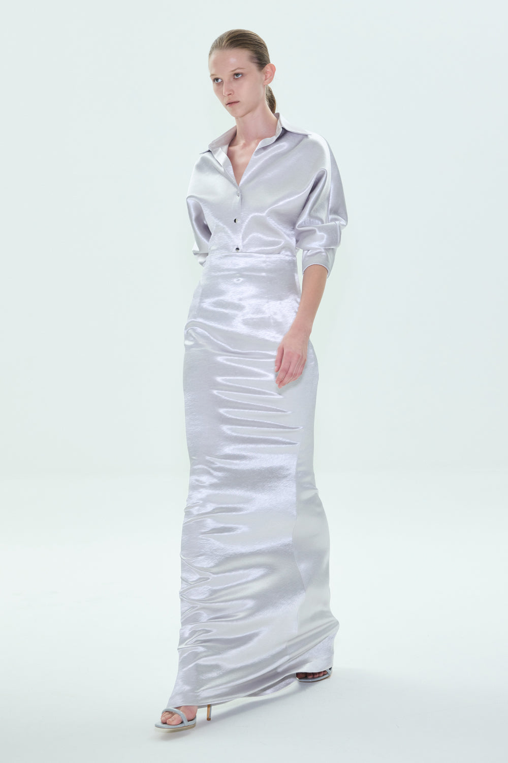 VICKTEERUT Batwing Sleeve Shirt เสื้อเชิ้ต แขนยาว แขนค้างคาว