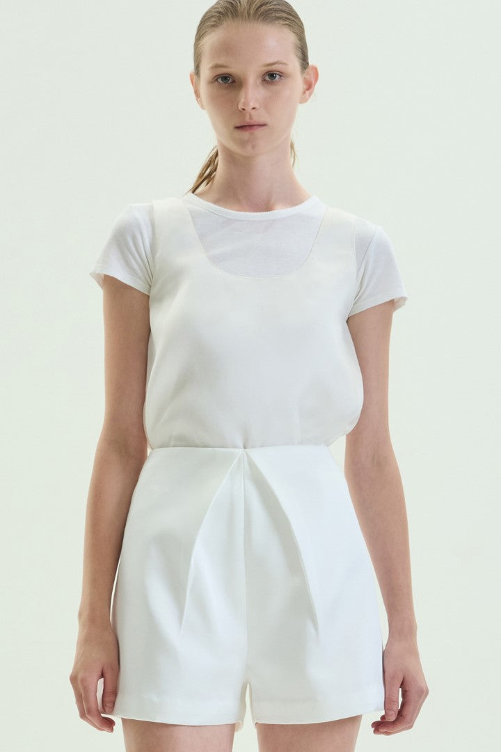 VICKTEERUT Front-Pleated Shorts กางเกงขาสั้น จีบหน้า