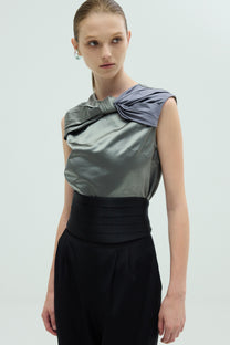 VICKTEERUT Front-Pleated Trousers with Detachable Cummerbund กางเกงขายาวจีบหน้า หร้อมขอบเอวตีเกล็ดถอดออกได้