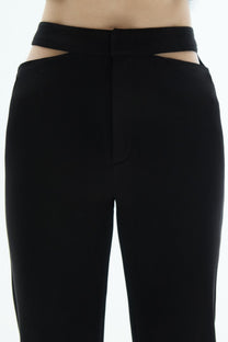 VICKTEERUT Bootcut Trousers with Cut-Out Detail กางเกงขาบาน ตกแต่งดีเทลคัตเอาท์