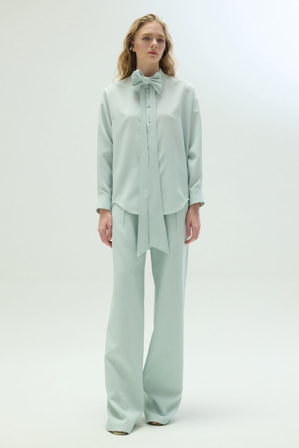 VICKTEERUT Wide Leg Trousers กางเกงขาบาน