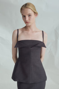 VICKTEERUT Origami-Fold Spaghetti Strap Blouse เสื้อสายเดี่ยว ตกแต่งดีเทลโอริกามิ