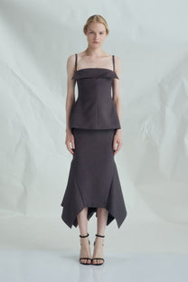 VICKTEERUT Origami-Fold Spaghetti Strap Blouse เสื้อสายเดี่ยว ตกแต่งดีเทลโอริกามิ