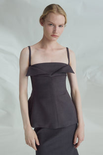 VICKTEERUT Origami-Fold Spaghetti Strap Blouse เสื้อสายเดี่ยว ตกแต่งดีเทลโอริกามิ