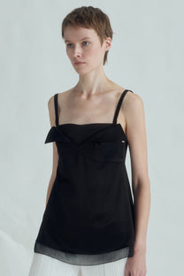 VICKTEERUT Origami-Fold Spaghetti Strap Blouse เสื้อสายเดี่ยว ตกแต่งดีเทลโอริกามิ