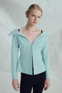 VICKTEERUT Off Shoulder Blouse with Folded Neckline เสื้อเปิดไหล่ แขนยาว คอปกพับ
