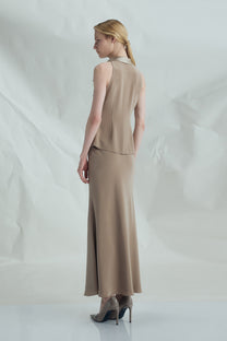 VICKTEERUT Sleeveless Open-Collar Button-Front Blouse เสื้อแขนกุด คอปก กระดุมหน้า